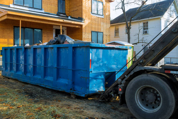 Best Construction Debris Removal  in Louisville, MS